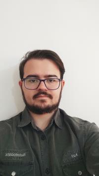 دکتر هادی چالاکی